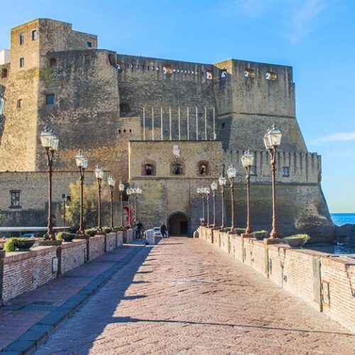 castel dell ovo napels 25071 ml
