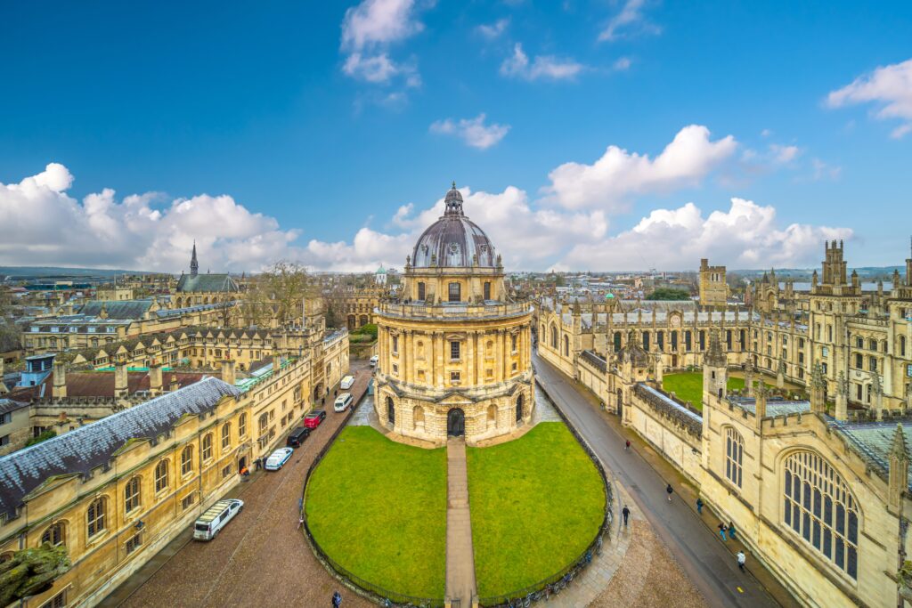 Old,Town,Of,Oxford,City,,Cityscape,Of,England,Europe